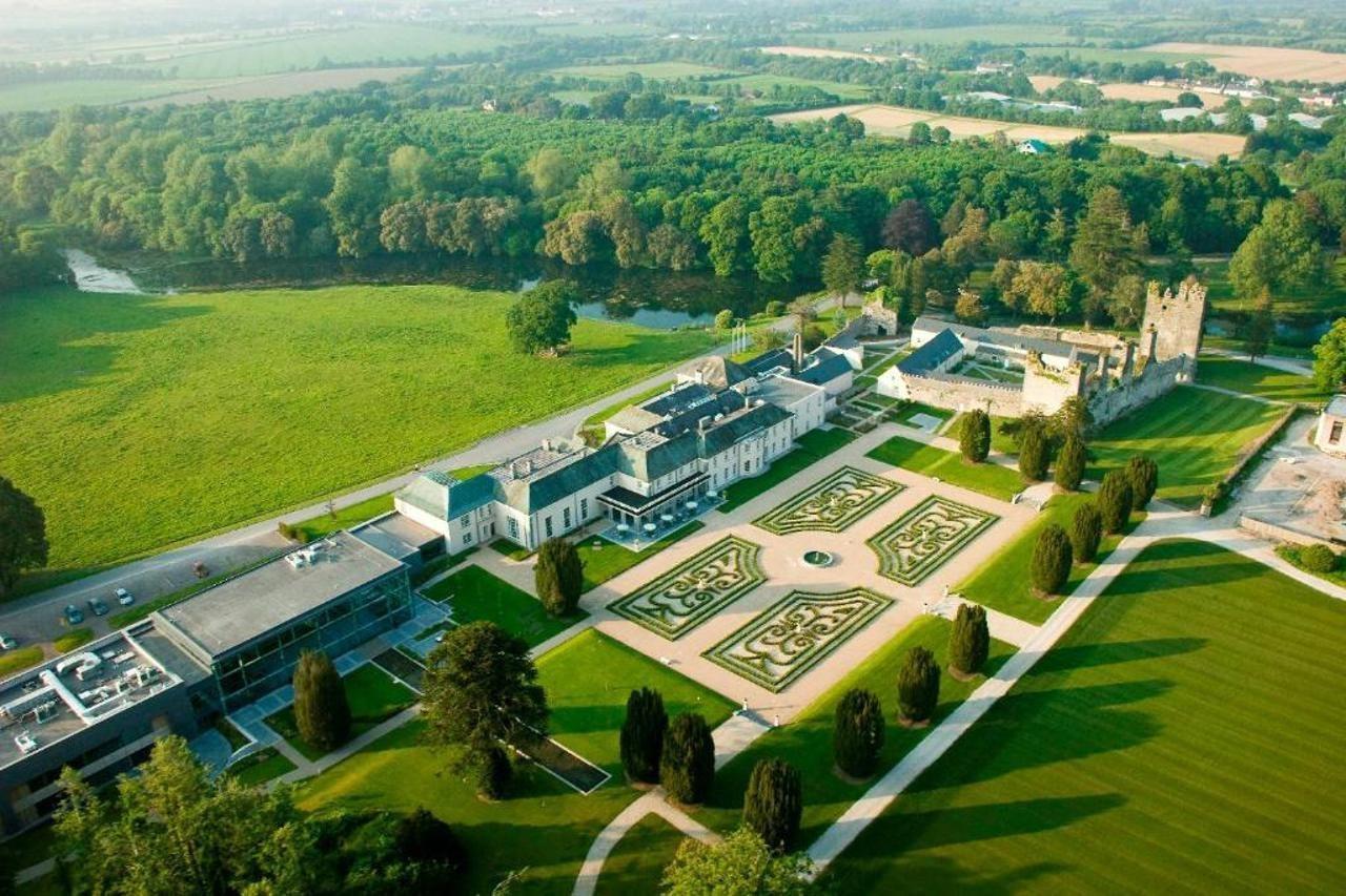 Castlemartyr Resort Hotel Экстерьер фото Aerial view of the Château de Chaumont